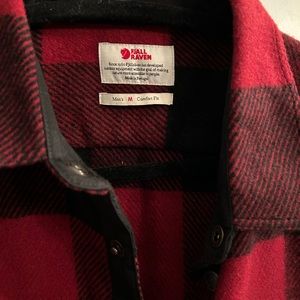 Brand new size men’s medium. Fjallraven flannel shirt.